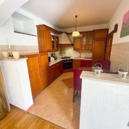 Jadranka Villa *
