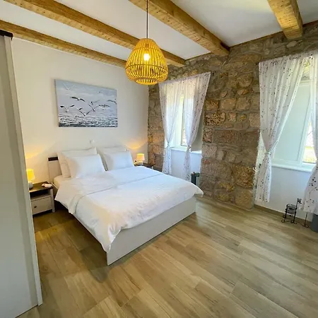 Jadranka Villa *
